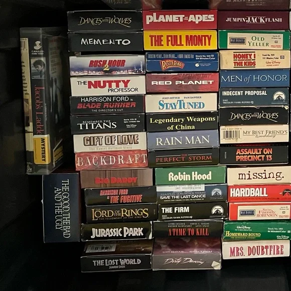 π« Donatedπ« Lot/8 MAKE βn OFFER Choose 8 VHS Movies 80βs 90βs 2000βs more - Picture 6 of 11